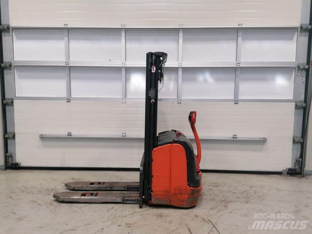 Linde L14 行走控制式堆積機