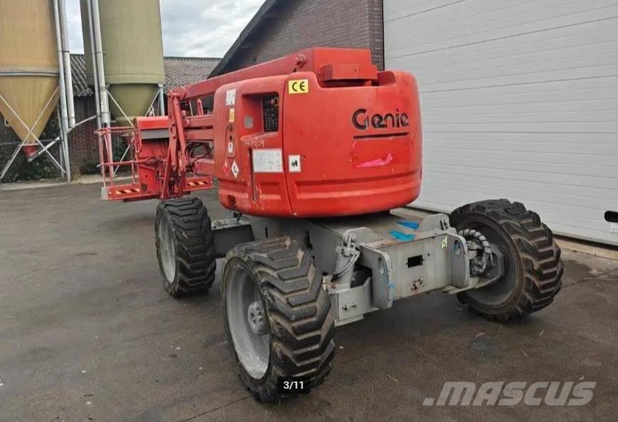 Genie Z45/25 曲臂高空作業車