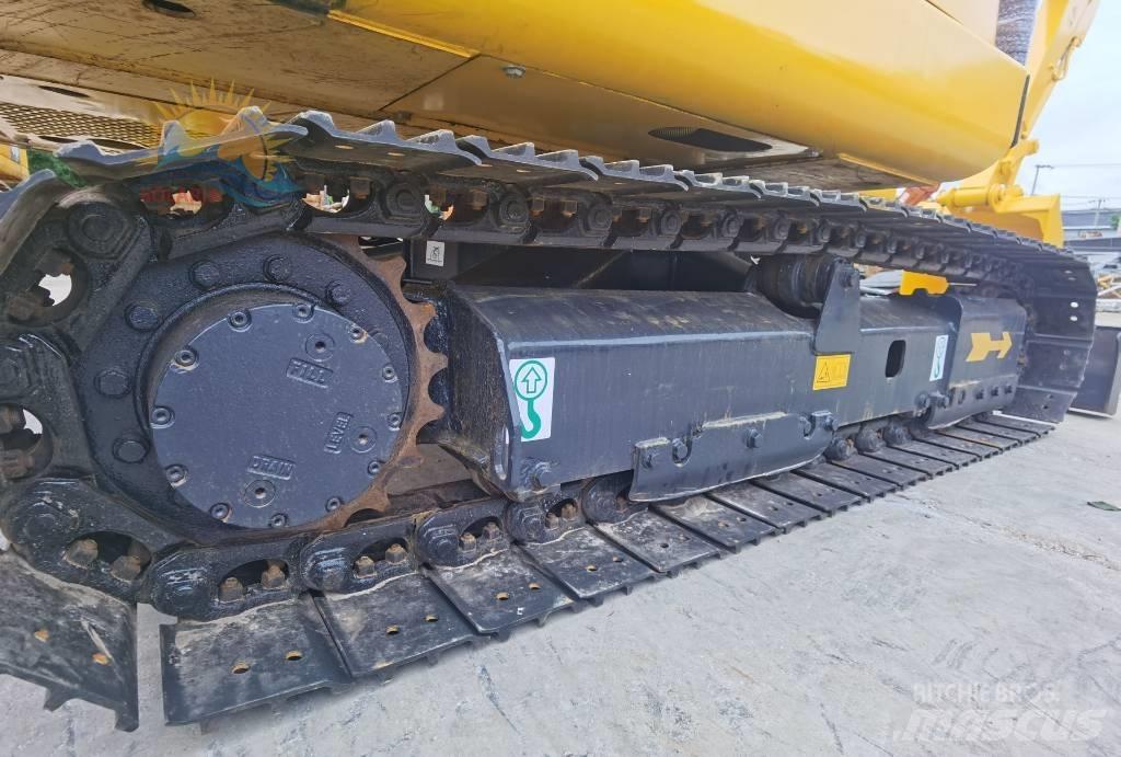 Komatsu PC 56-7 小型挖土機/掘鑿機<7t(小型挖掘機)