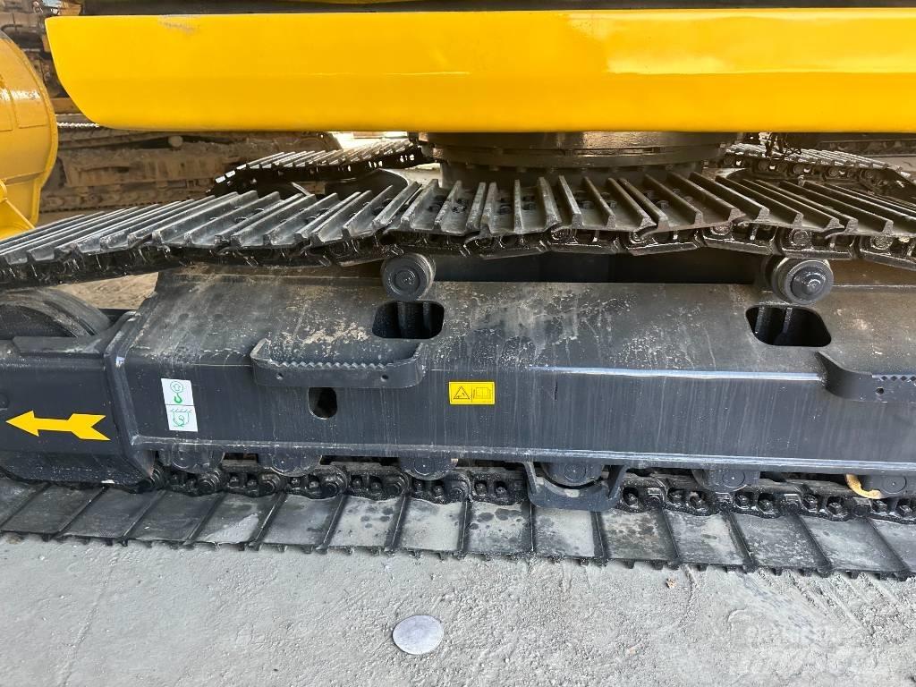 Komatsu PC 200-8 中型挖土機/掘鑿機/挖掘機 7t-12t