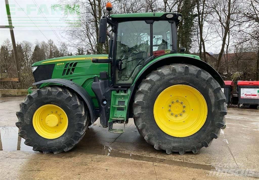 John Deere 6215R 曳引機