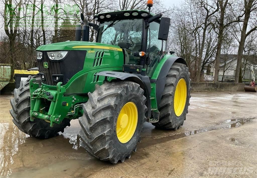 John Deere 6215R 曳引機