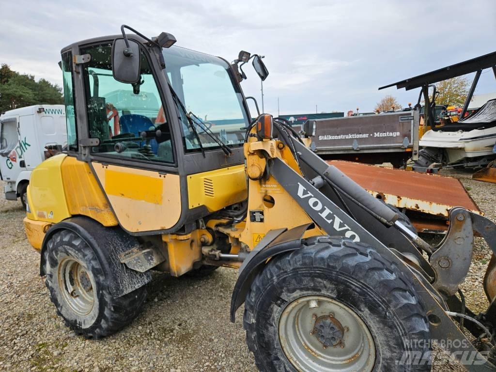 Volvo L 20 B 輪胎式裝載機
