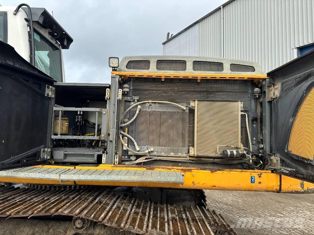 Liebherr R 946 履帶式 挖土機/掘鑿機/挖掘機