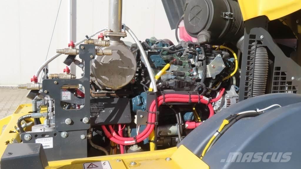 Bomag BW11 RH-5 膠輪滾壓機