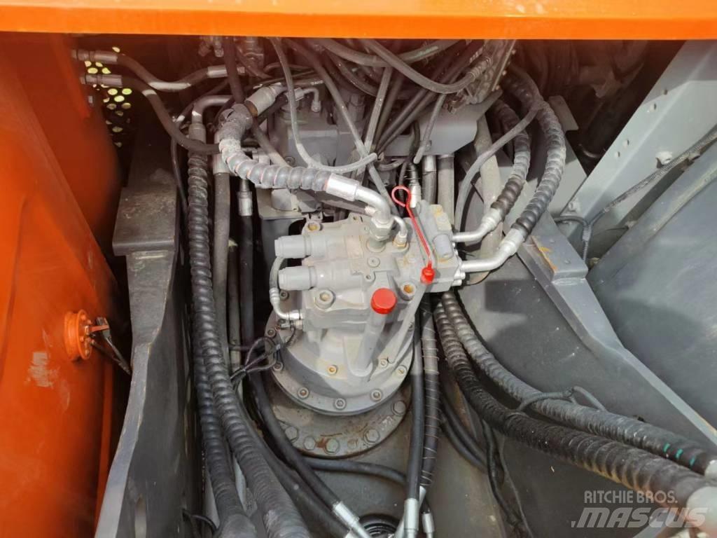 Hitachi ZX200 履帶式 挖土機/掘鑿機/挖掘機