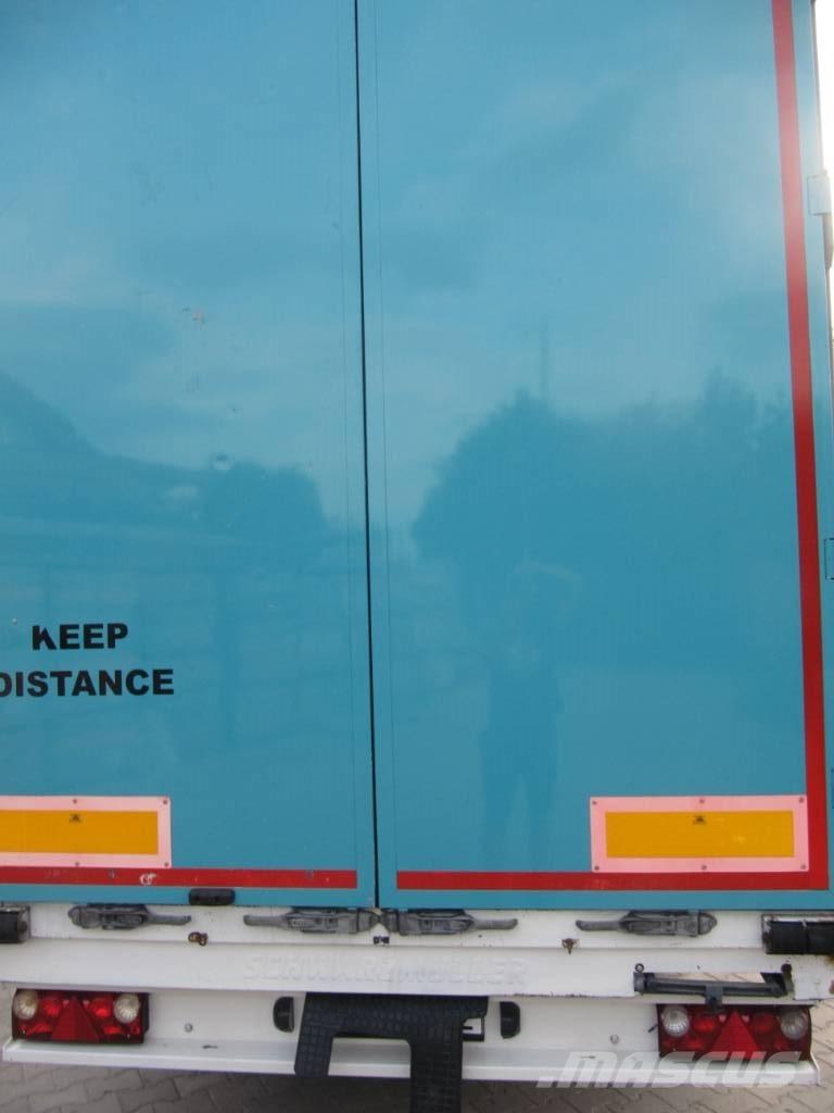 DAF XF 105 篷布卡車