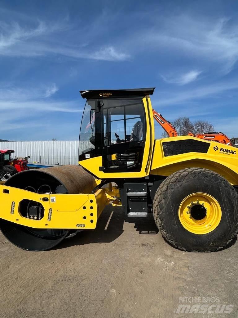 Bomag BW 211 D5 土壤壓實機