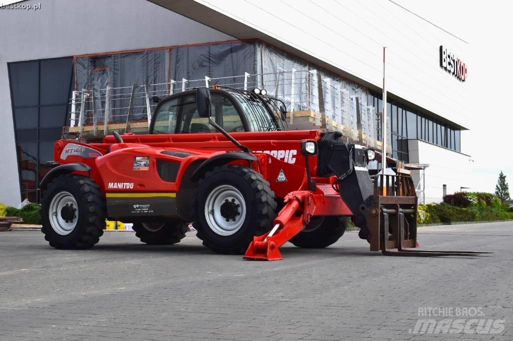 Manitou MT 1440 伸縮臂操作車