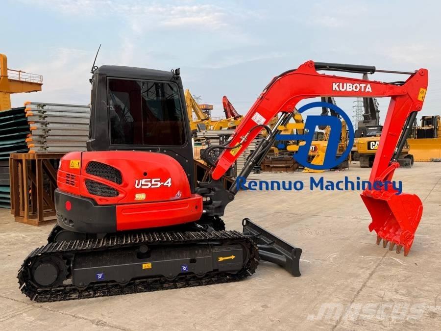 Kubota U 55 小型挖土機/掘鑿機<7t(小型挖掘機)