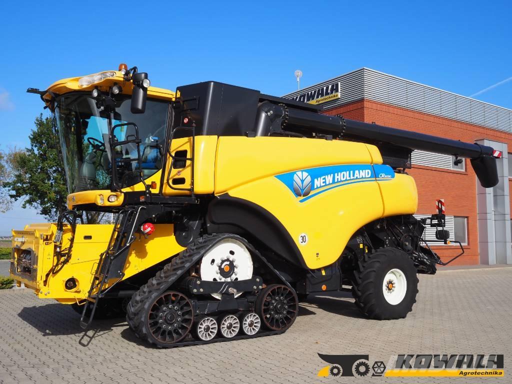 New Holland CR 9090 聯合收穫機