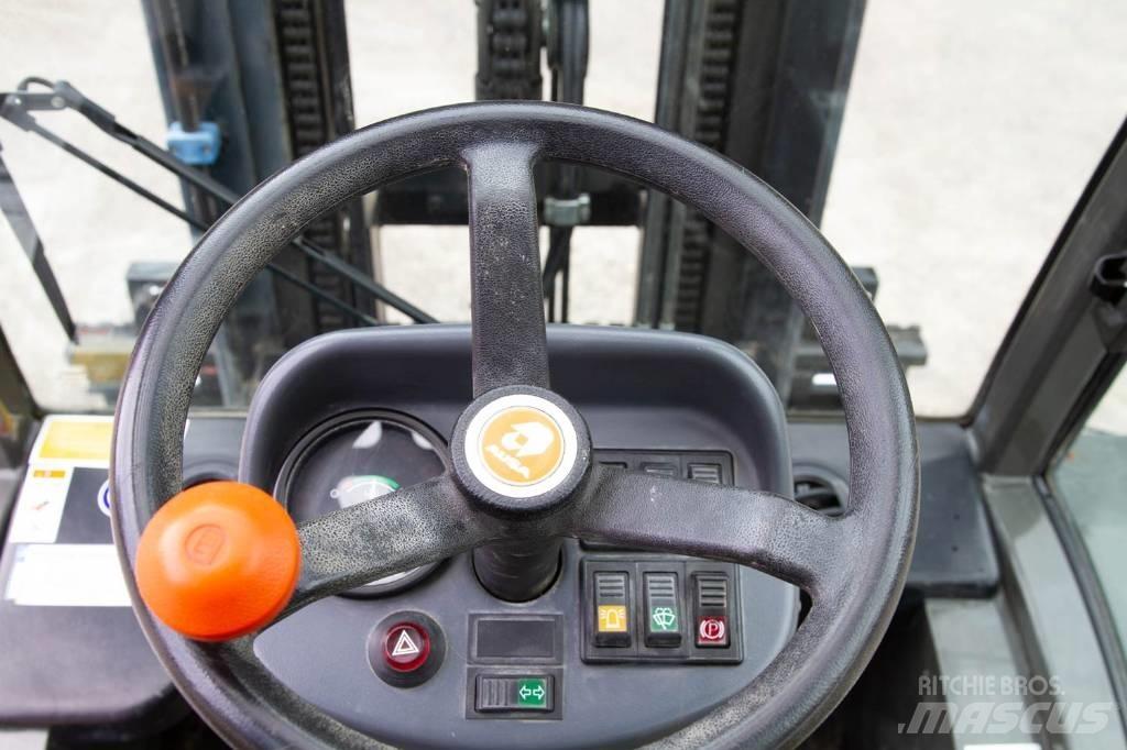 Ausa C 250 H 越野車