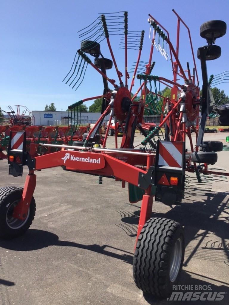 Kverneland 9584C 堆草機