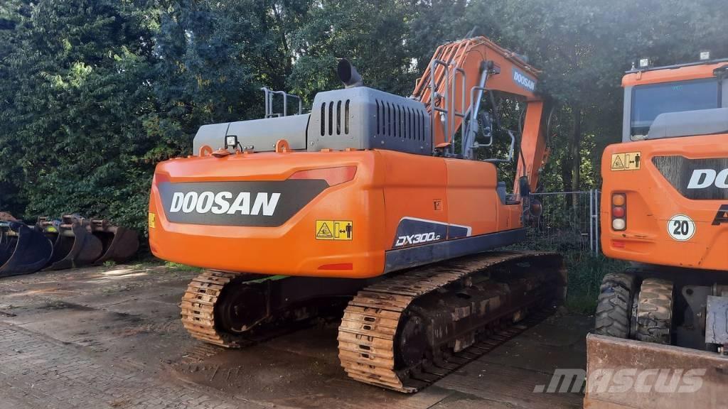 Doosan DX 300 LC-5 履帶式 挖土機/掘鑿機/挖掘機