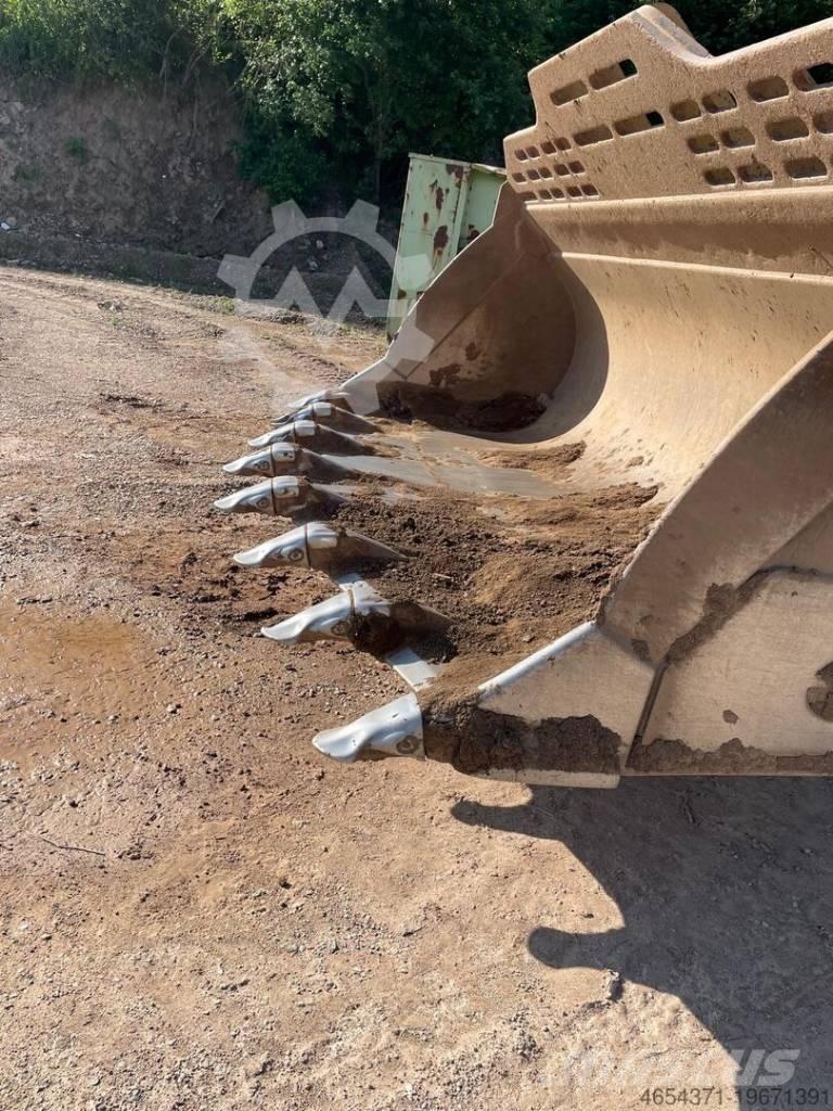 CAT 980 M 輪胎式裝載機