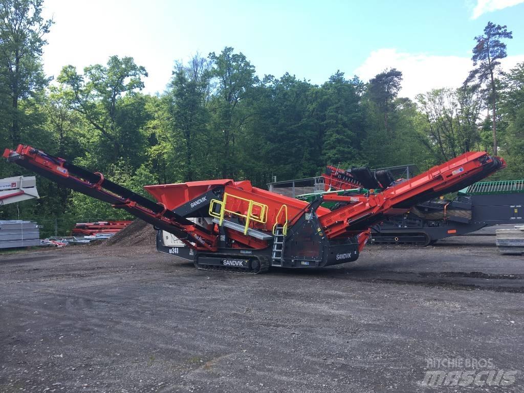 Sandvik QE 241 篩分機
