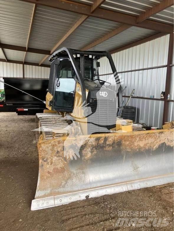 CAT D3 履帶推土機