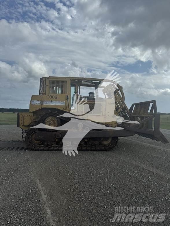 CAT D8R 履帶推土機