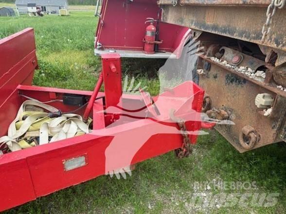 Sterling L7500 傾卸式卡車