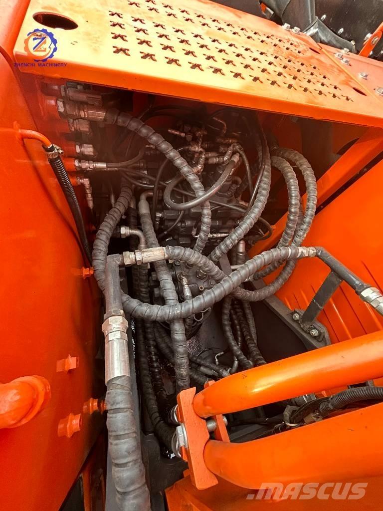 Doosan DX 150 中型挖土機/掘鑿機/挖掘機 7t-12t