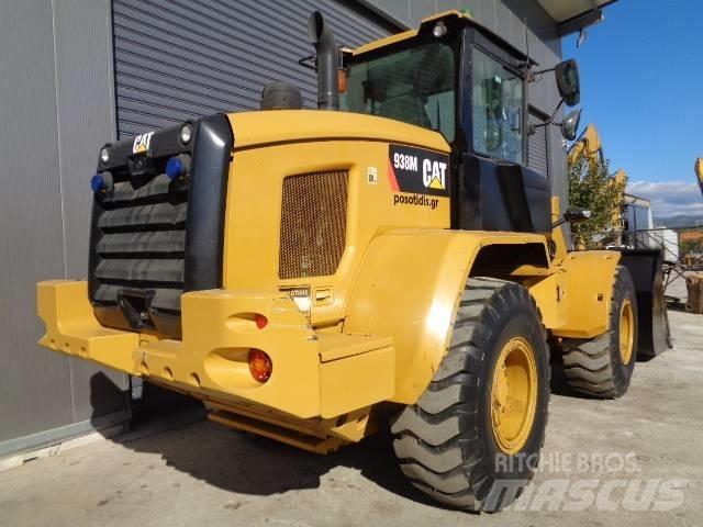 CAT 938M 輪胎式裝載機
