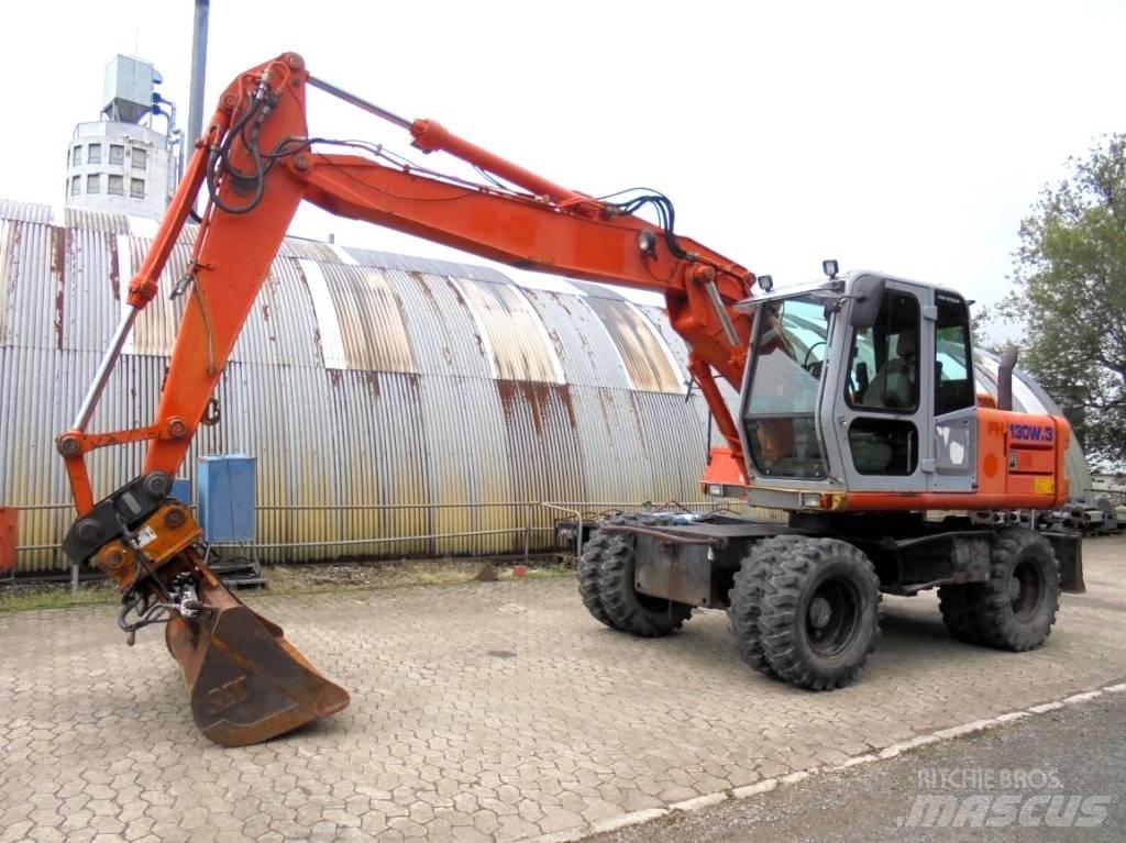 Hitachi FH 130 W-3 旋轉式挖土機/掘鑿機/挖掘機