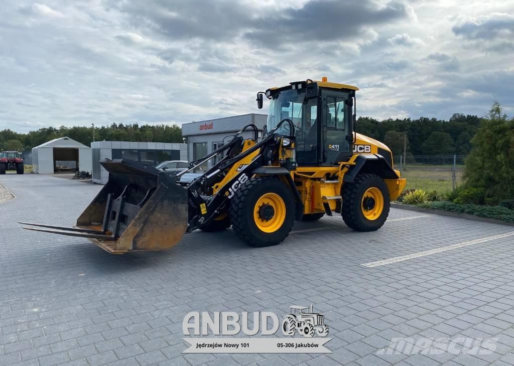 JCB 411 HT 輪胎式裝載機