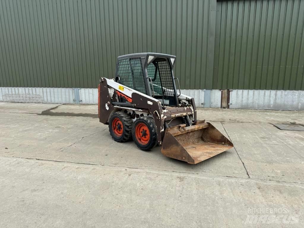 Bobcat S 100 滑移轉向裝載機