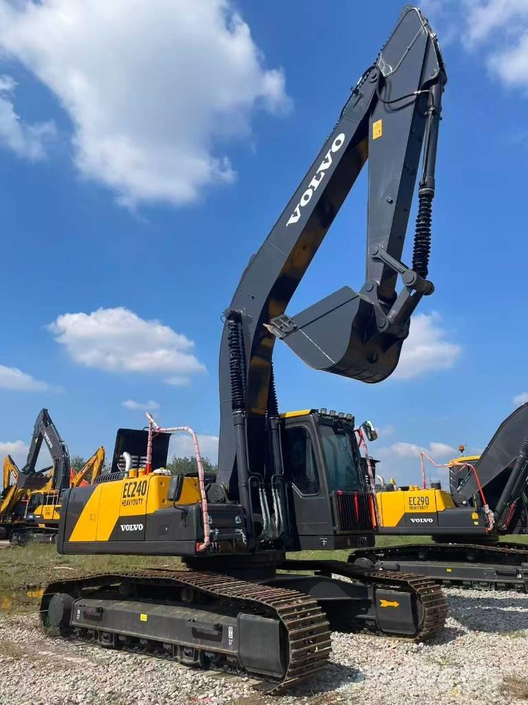 Volvo EC 240 履帶式 挖土機/掘鑿機/挖掘機