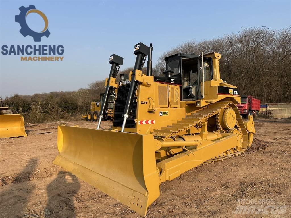 CAT D 7 R 履帶推土機