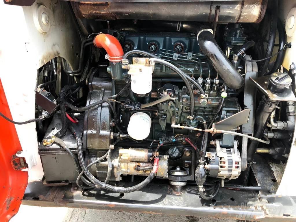 Bobcat S770 滑移轉向裝載機