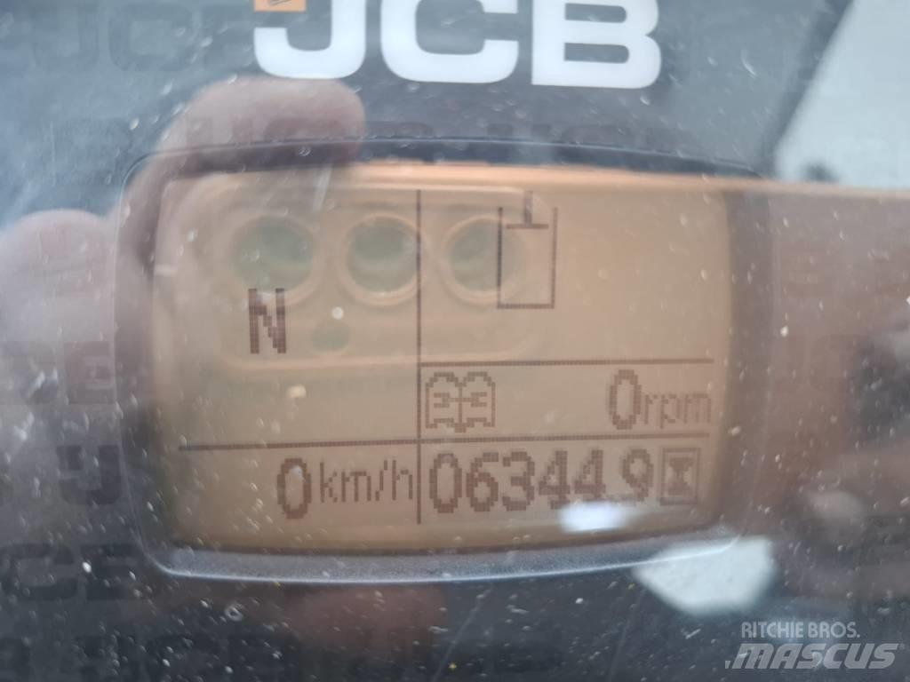 JCB 409 輪胎式裝載機