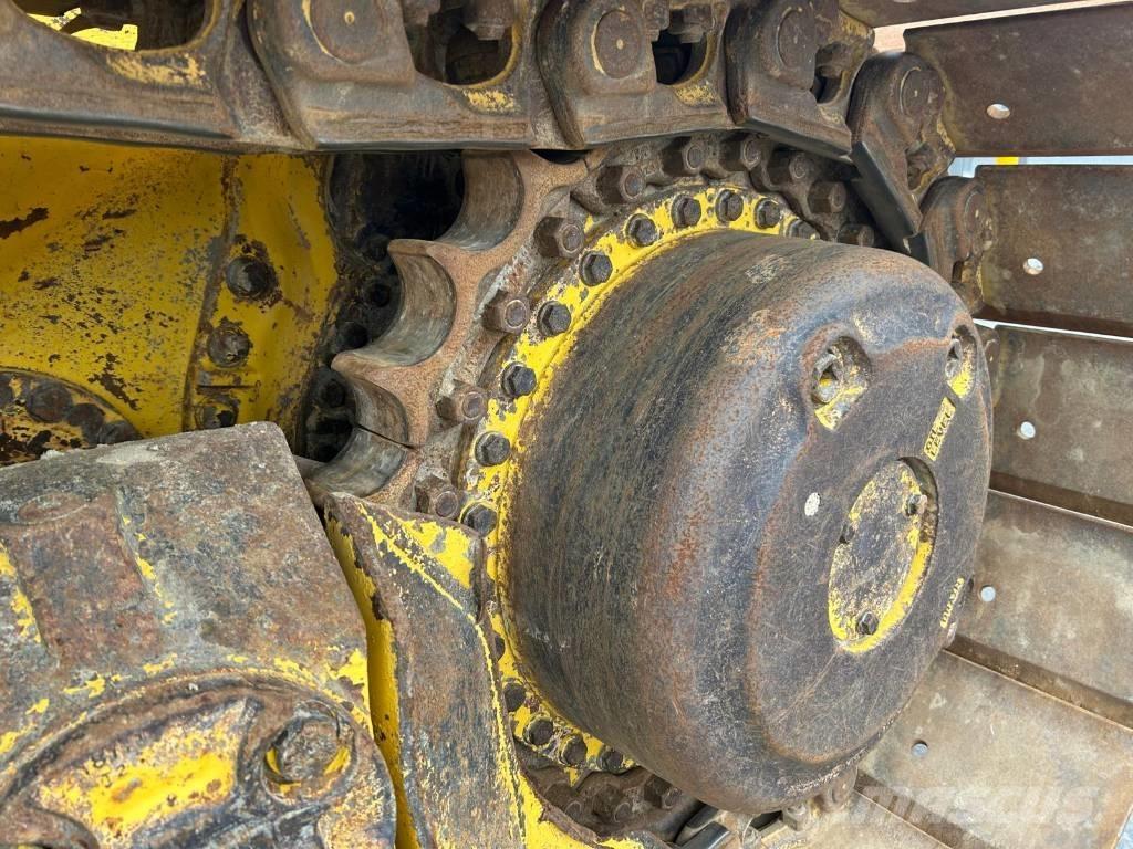Komatsu D 65 WX-18 履帶推土機
