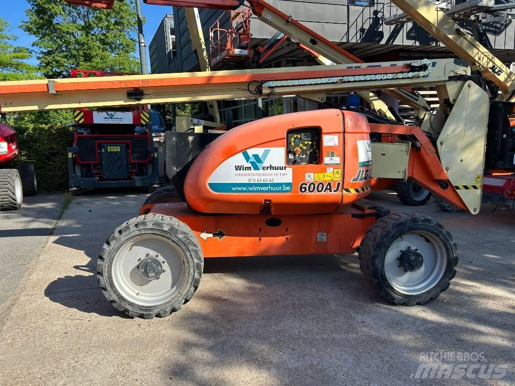 JLG 600 AJ 曲臂高空作業車