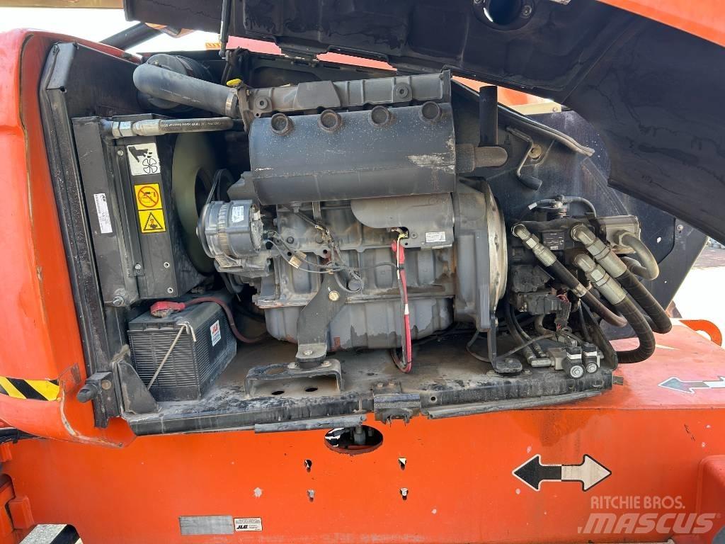 JLG 600 AJ 曲臂高空作業車