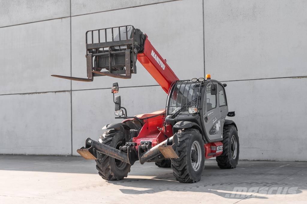 Manitou MT 1135 伸縮臂操作車