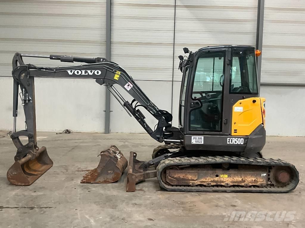 Volvo ECR 50 D 小型挖土機/掘鑿機<7t(小型挖掘機)