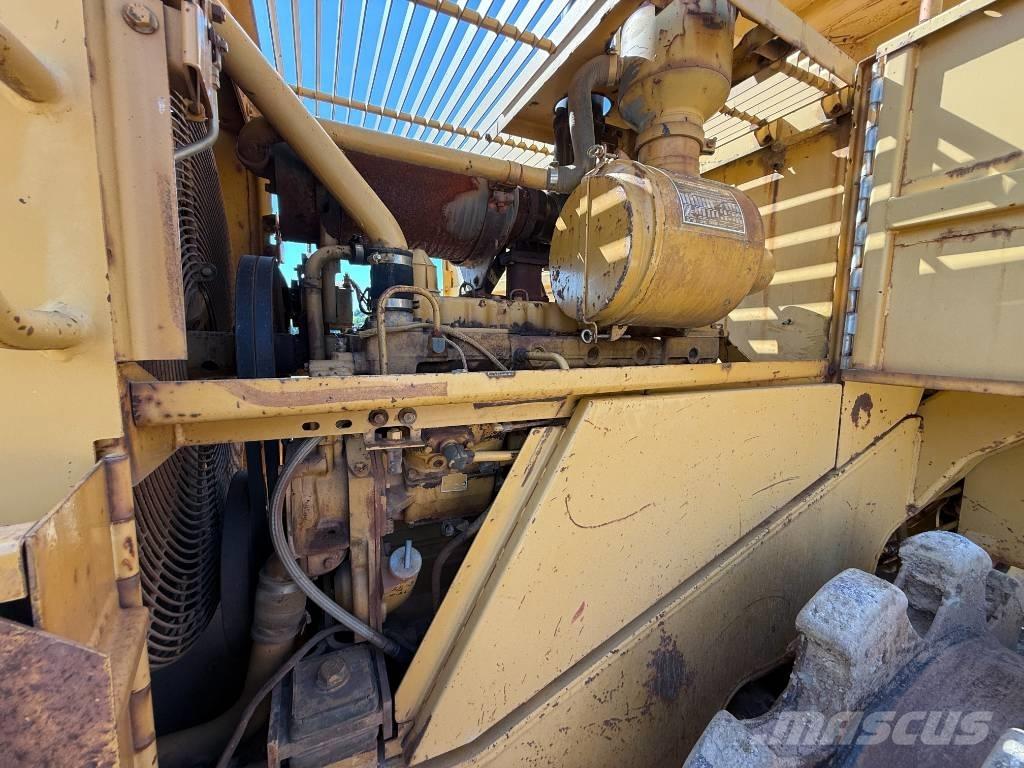 CAT 815 B 土壤壓實機