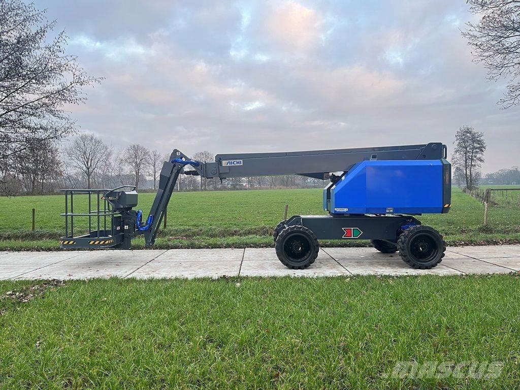 Aichi SP14DJM 伸縮臂高空作業車