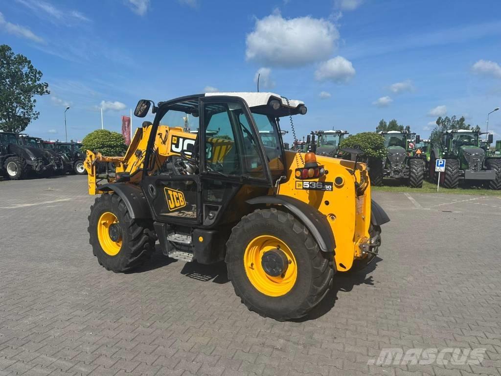 JCB 536-60 Agri Plus 伸縮臂操作車