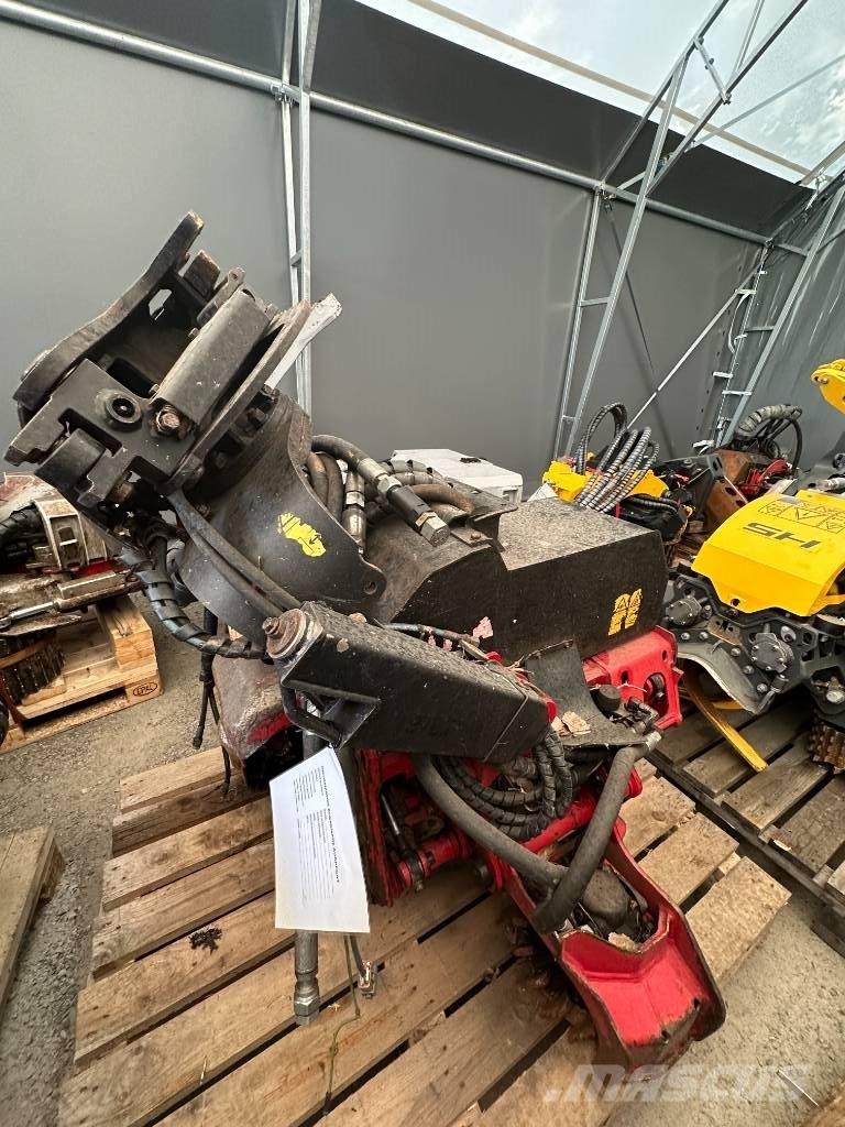 Waratah 413 收穫機頭