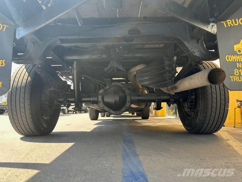 Chevrolet 2500 HD 皮卡.傳統半斗卡車/側卸板