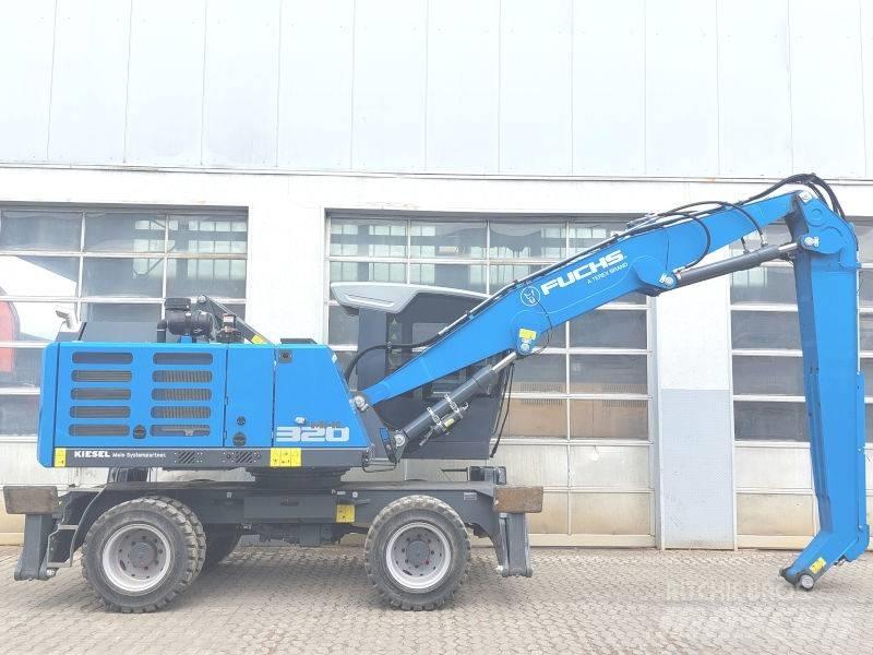 Fuchs MHL 320 F 廢棄物/工業用操作車