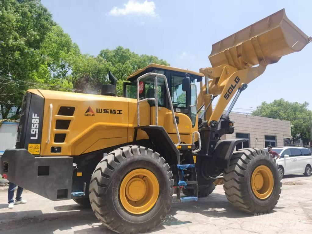 SDLG 958F 輪胎式裝載機
