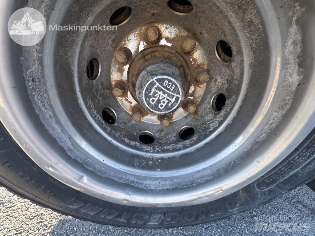 Ekeri L4 箱體拖車