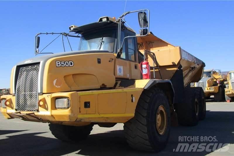Bell B50D 鉸接式起吊車