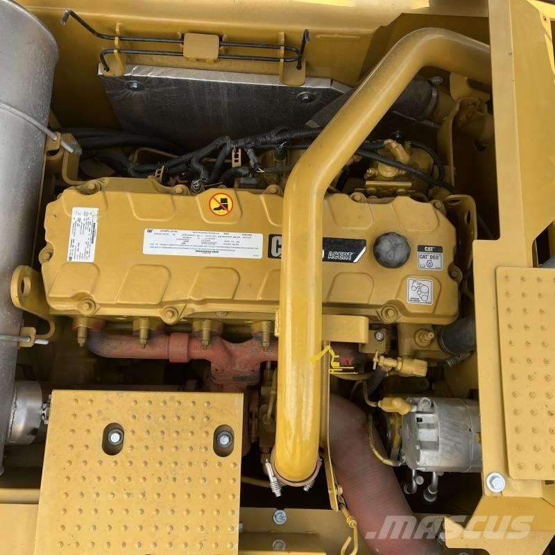 CAT 330D2L 履帶式 挖土機/掘鑿機/挖掘機