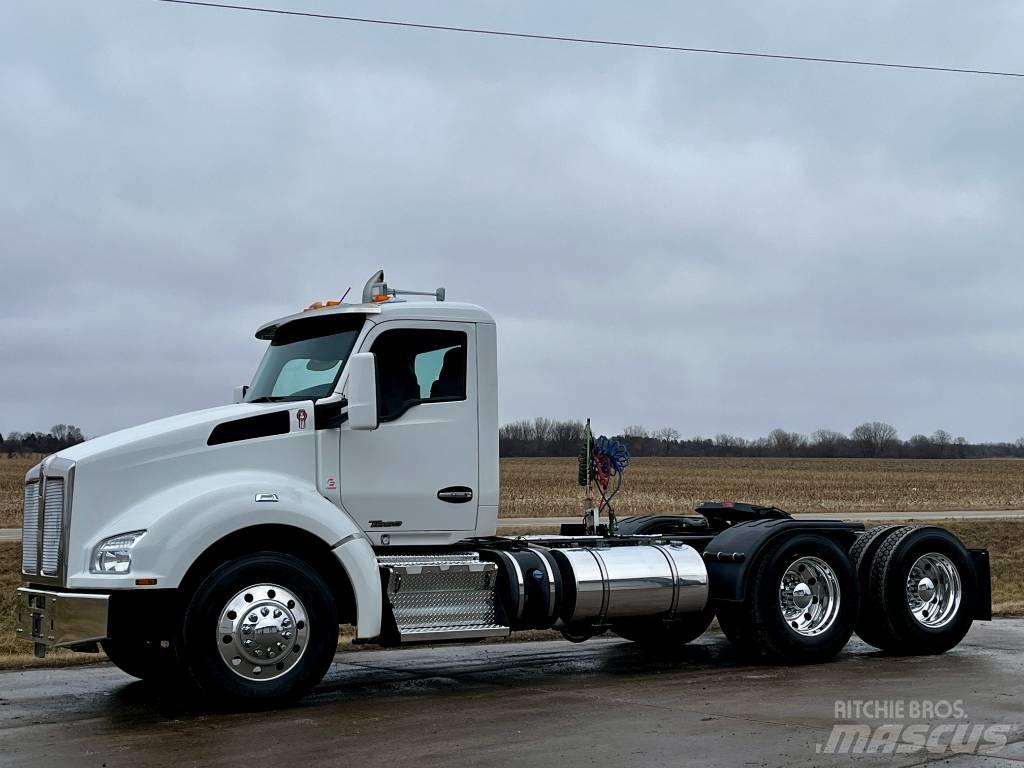 Kenworth T 880 曳引機組件