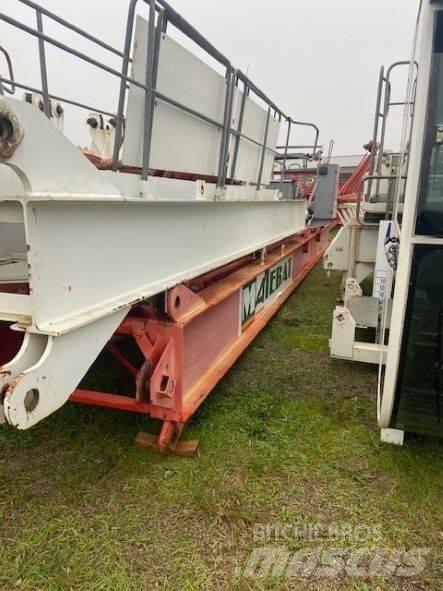 Potain MD 265 B1J10 塔式起重機