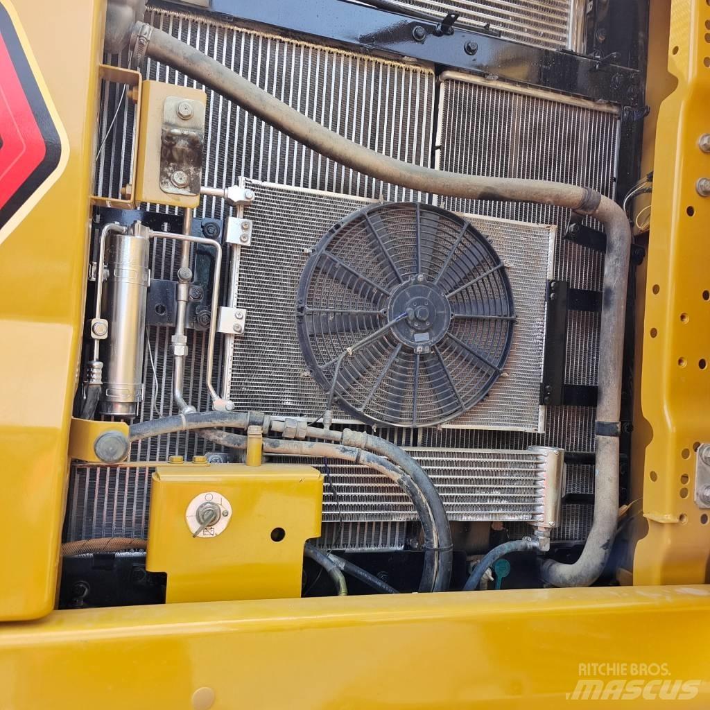 CAT 320 GC 履帶式 挖土機/掘鑿機/挖掘機